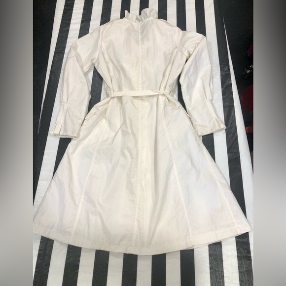 *RARE Children’s Place White Ruffle Front Long Spring Trench Coat - Picture 9 of 9